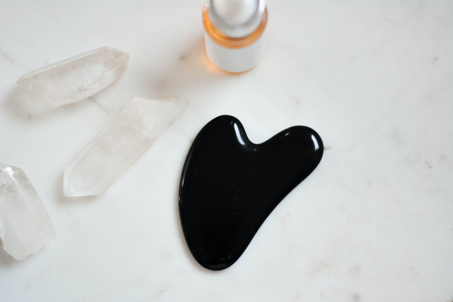 Why Gua Sha Did Not Work For My Sensitive Skin | Iremia Skincare