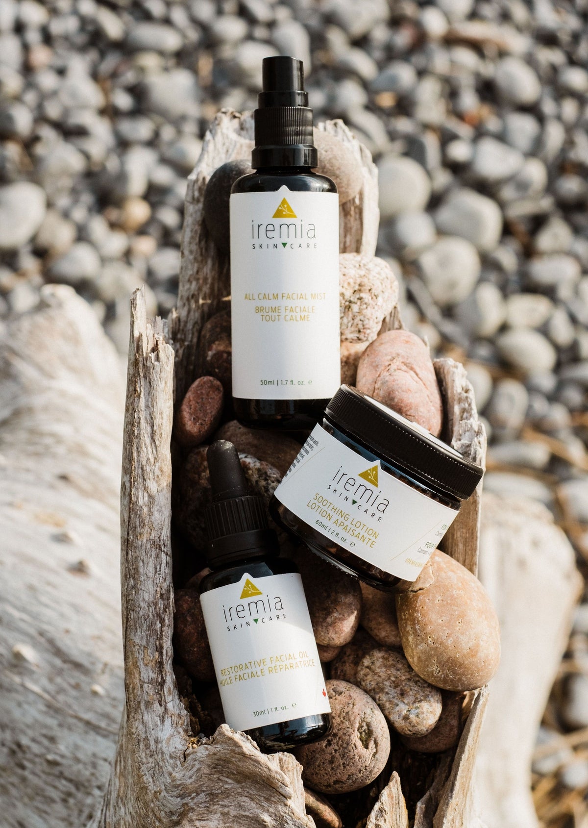 A starter set for sensitive skin. Perfect for hydrating, calming while providing antioxidants, and nutrients. Minimalist, clean beauty for sensitive skin.